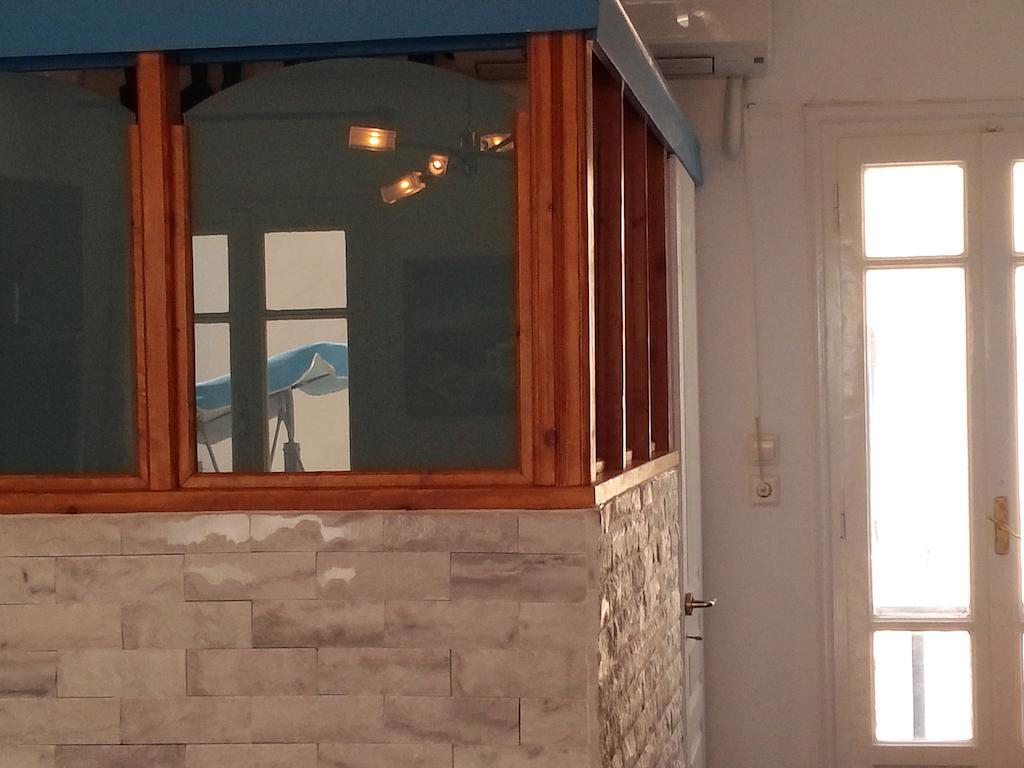 Bouganville Αpartments Adamantas  Bilik gambar